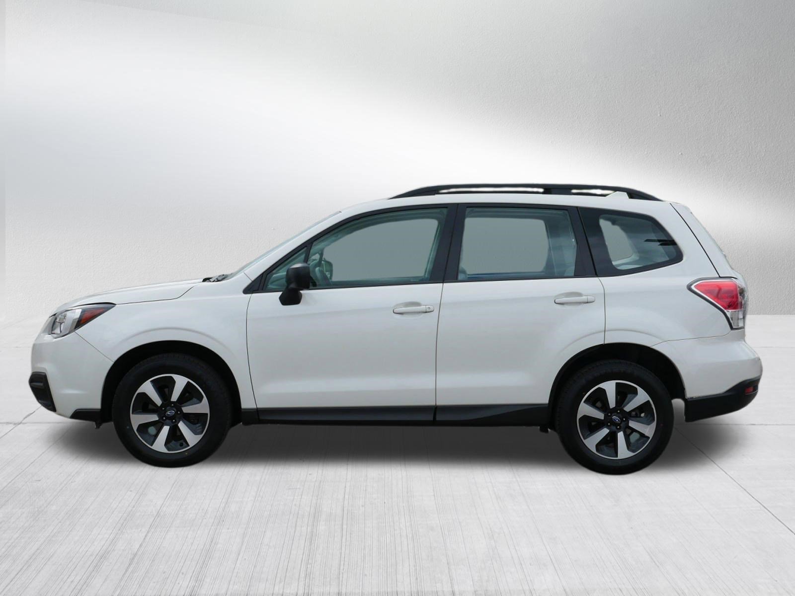 Used 2018 Subaru Forester 2.5i w/ Alloy Wheel Package AWD/4WD image 4