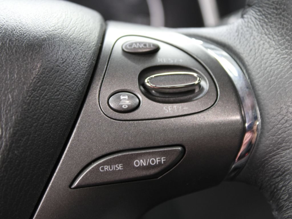 Used 2023 Nissan Murano SV AWD/4WD image 56