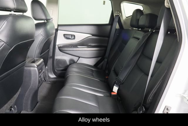Used 2023 Nissan Murano SV image 17