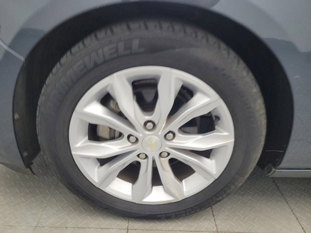Used 2020 Chevrolet Malibu LT FWD image 31