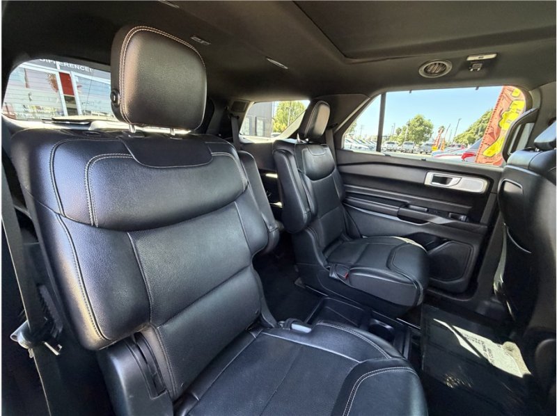 Used 2020 Ford Explorer ST w/ Premium Technology Package AWD/4WD image 28