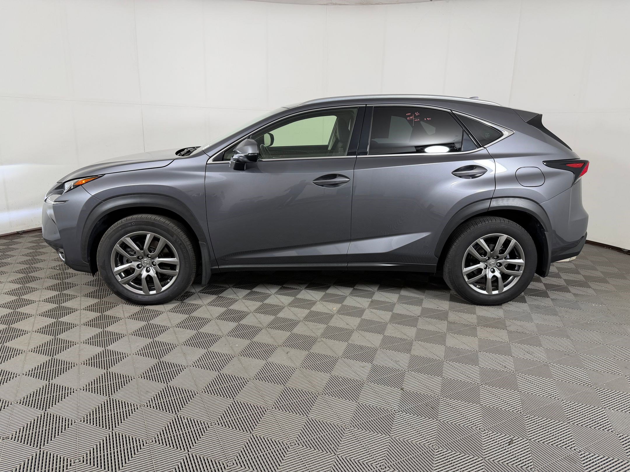 Used 2016 Lexus NX 200t AWD w/ Premium Package image 2