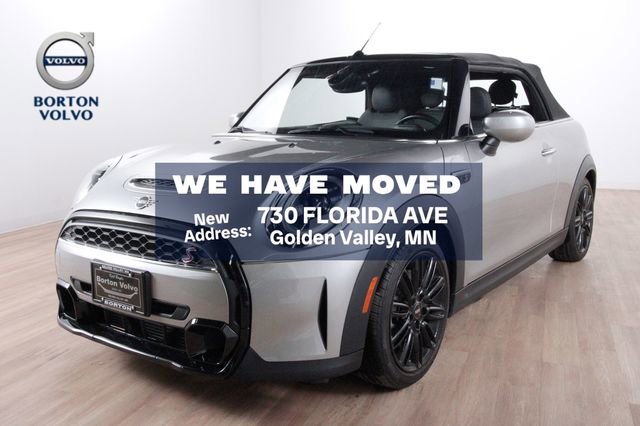 Used 2024 MINI Cooper S image 1