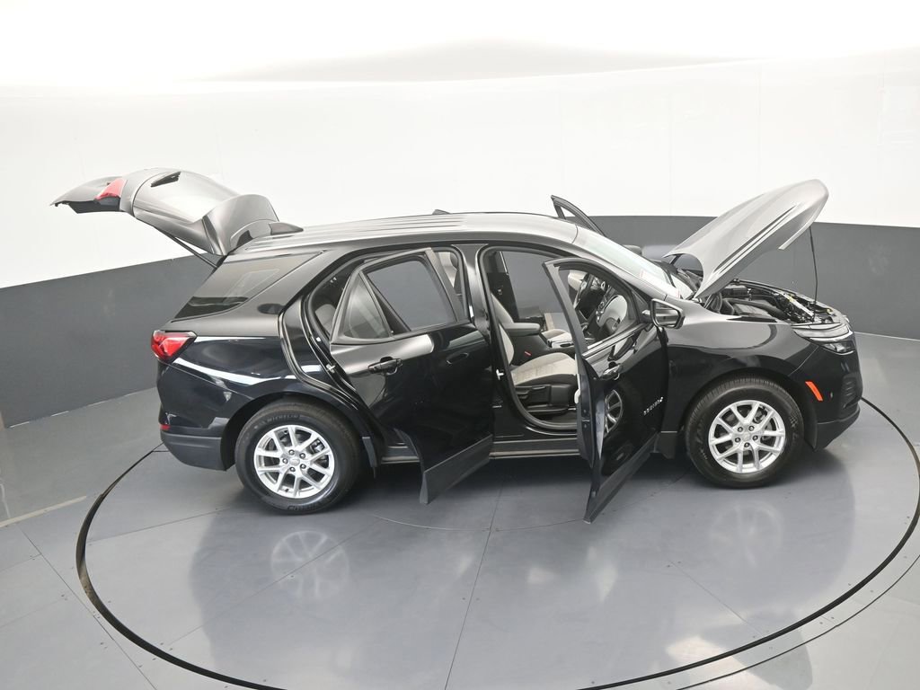 Used 2023 Chevrolet Equinox LS FWD image 61