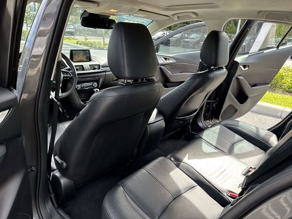 Used 2017 MAZDA MAZDA3 Grand Touring w/ Premium Equipment Package image 34
