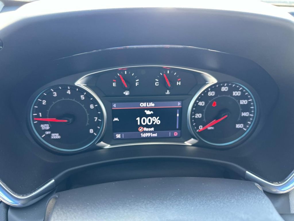 Used 2022 Chevrolet Equinox LT FWD image 40