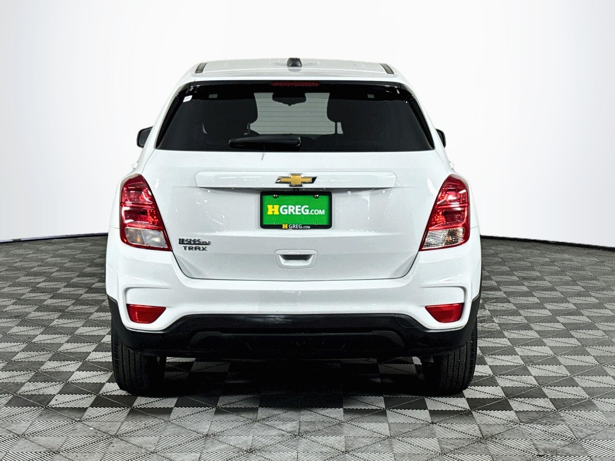 Used 2021 Chevrolet Trax LS w/ Tint and Cruise Package FWD image 7
