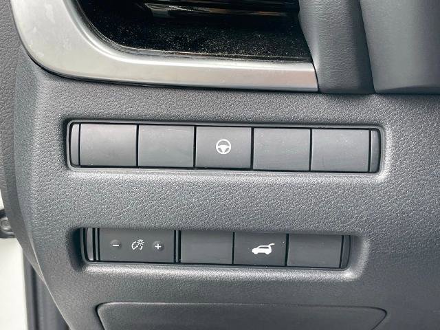 Certified 2023 Nissan Rogue SL w/ SL Premium Package image 15