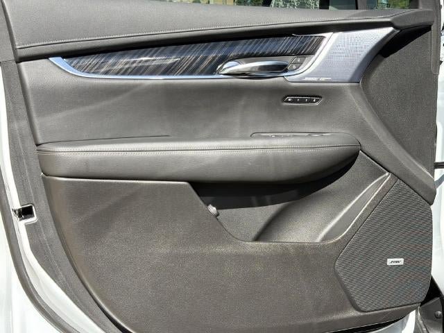 Certified 2024 Cadillac XT6 Premium Luxury FWD image 10