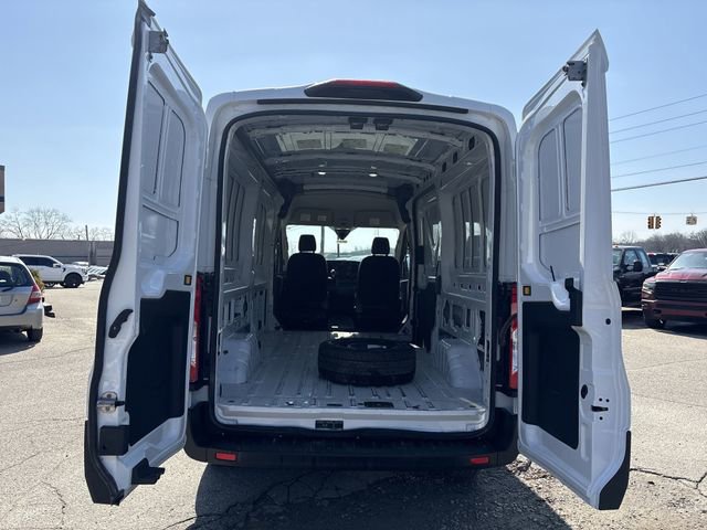 Certified 2023 Ford Transit 250 Medium Roof RWD image 16