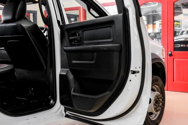 Used 2024 RAM 5500 Tradesman w/ Chrome Appearance Group AWD/4WD image 45