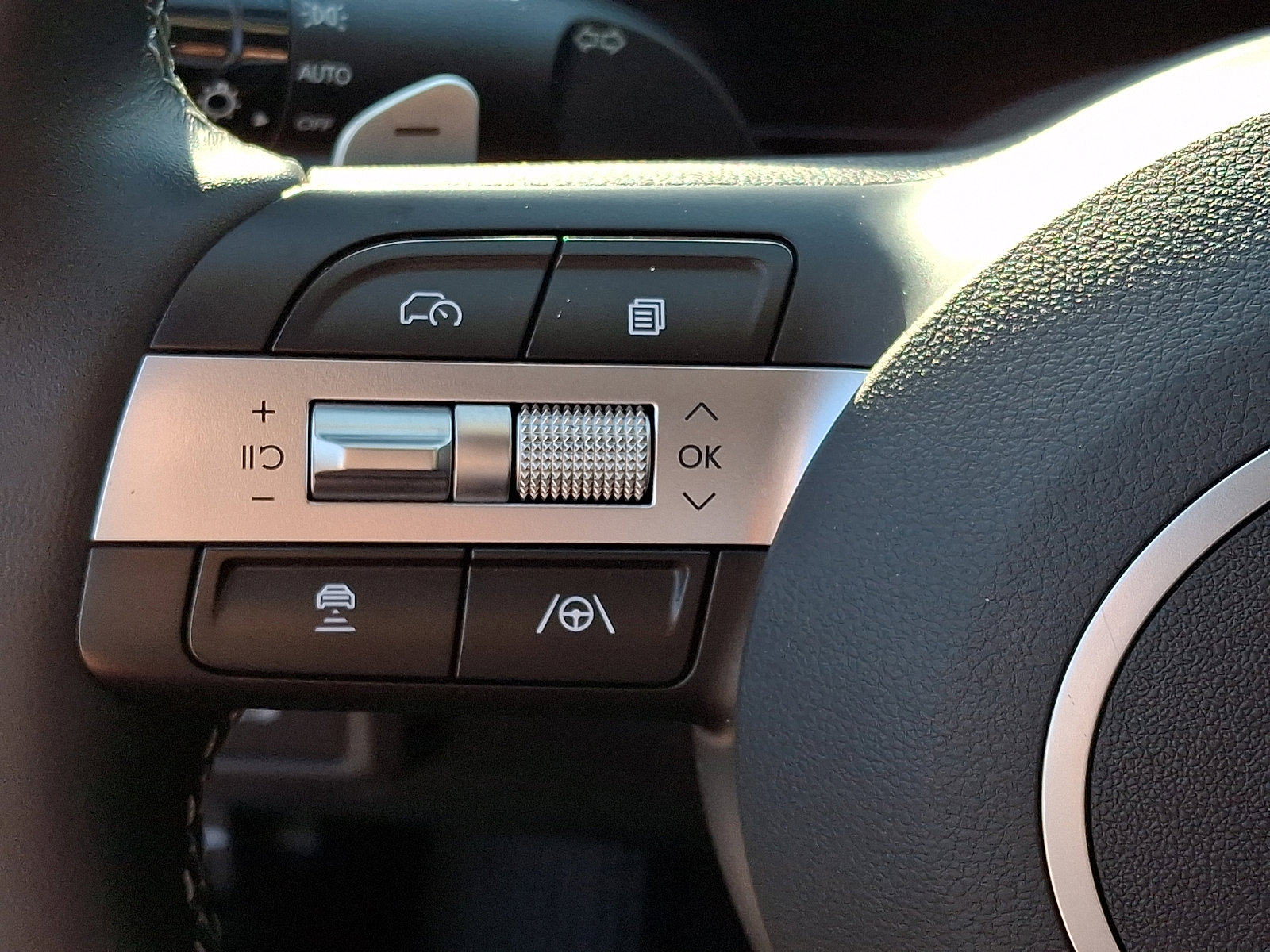 Used 2024 Hyundai Sonata SEL FWD image 24