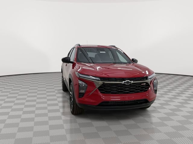 New 2026 Chevrolet Trax RS w/ Driver Confidence Package image 2