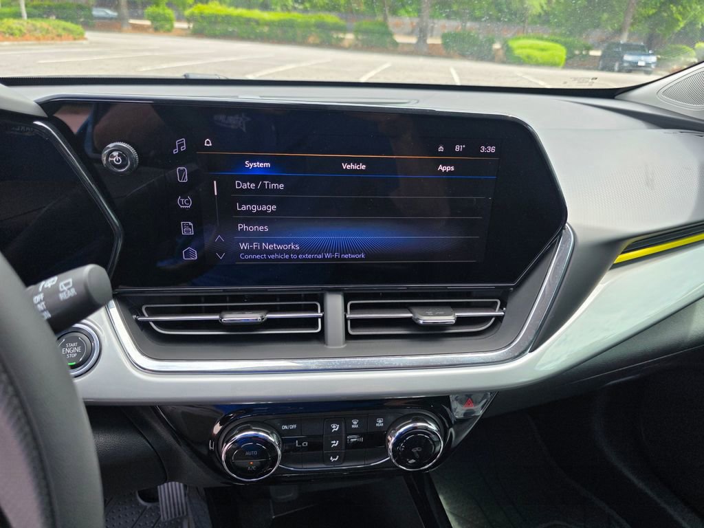 New 2026 Chevrolet Trax LT FWD image 14