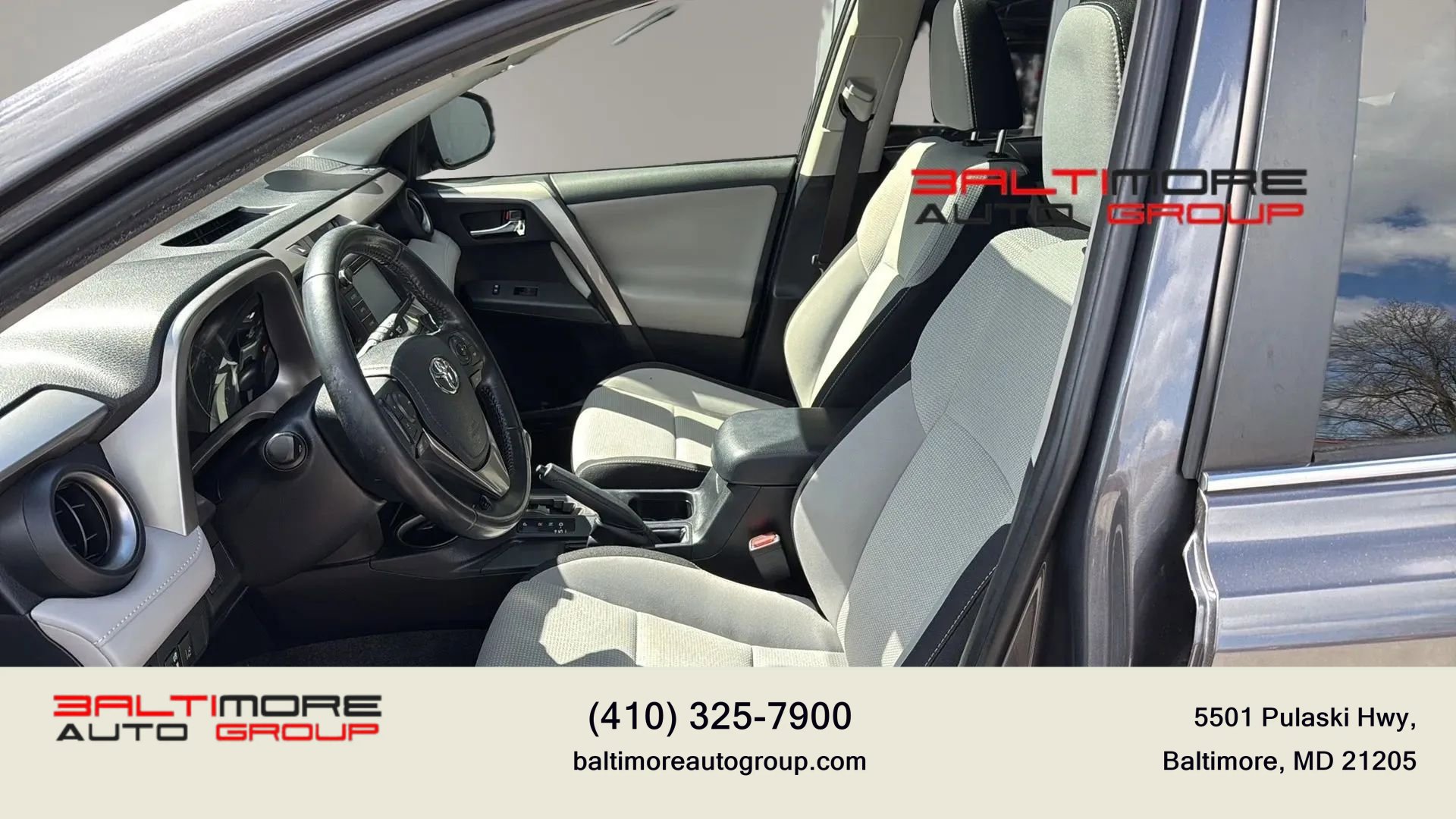 Used 2018 Toyota RAV4 XLE w/ Plus Extra Value Package image 14