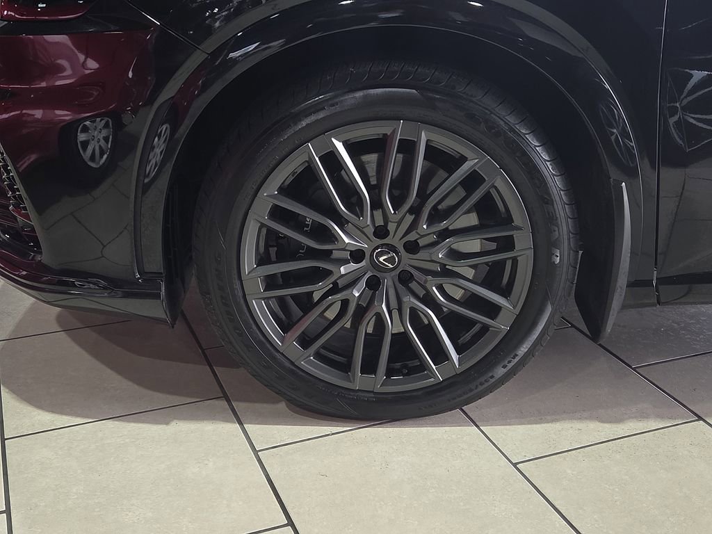 Used 2024 Lexus RX 500h F Sport w/ Convenience Package image 8