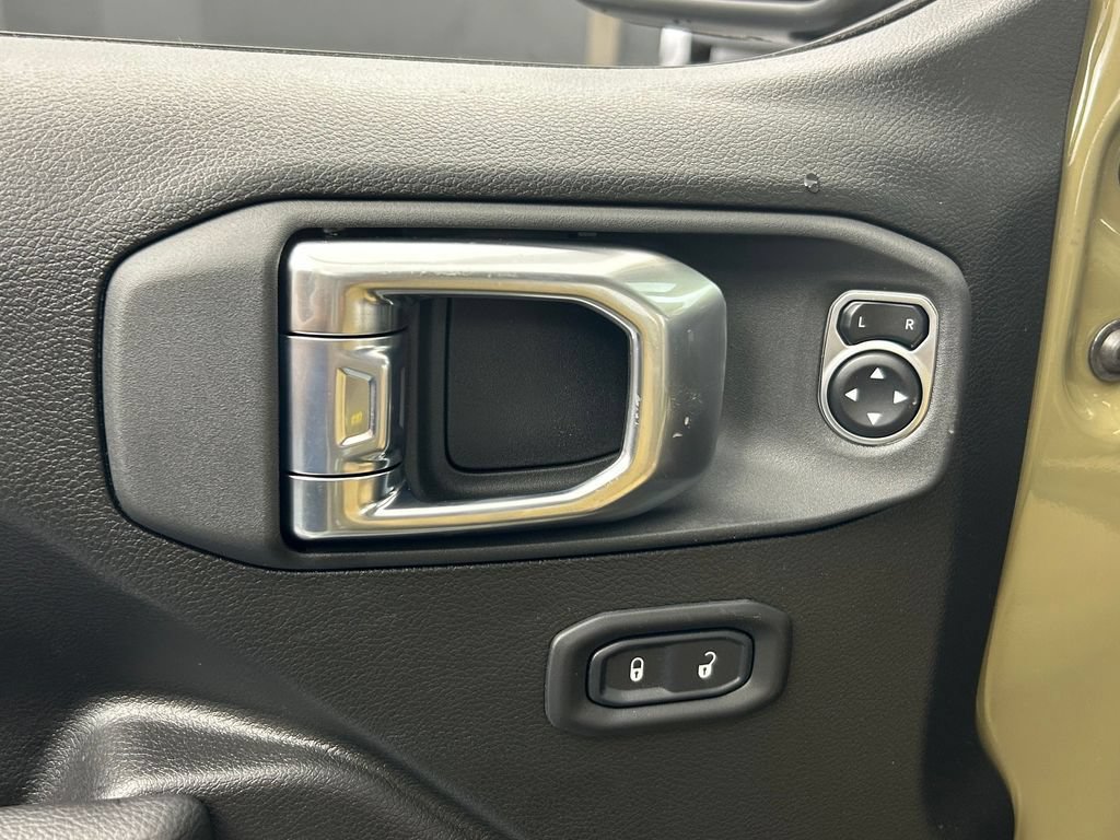 New 2026 Jeep Gladiator Willys AWD/4WD image 14