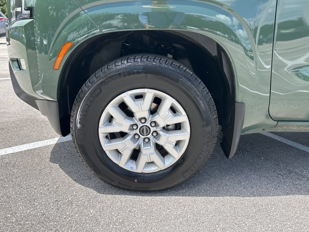 Certified 2024 Nissan Frontier SV w/ SV Convenience Package RWD image 50