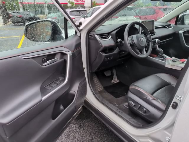 Used 2024 Toyota RAV4 Adventure AWD/4WD image 10