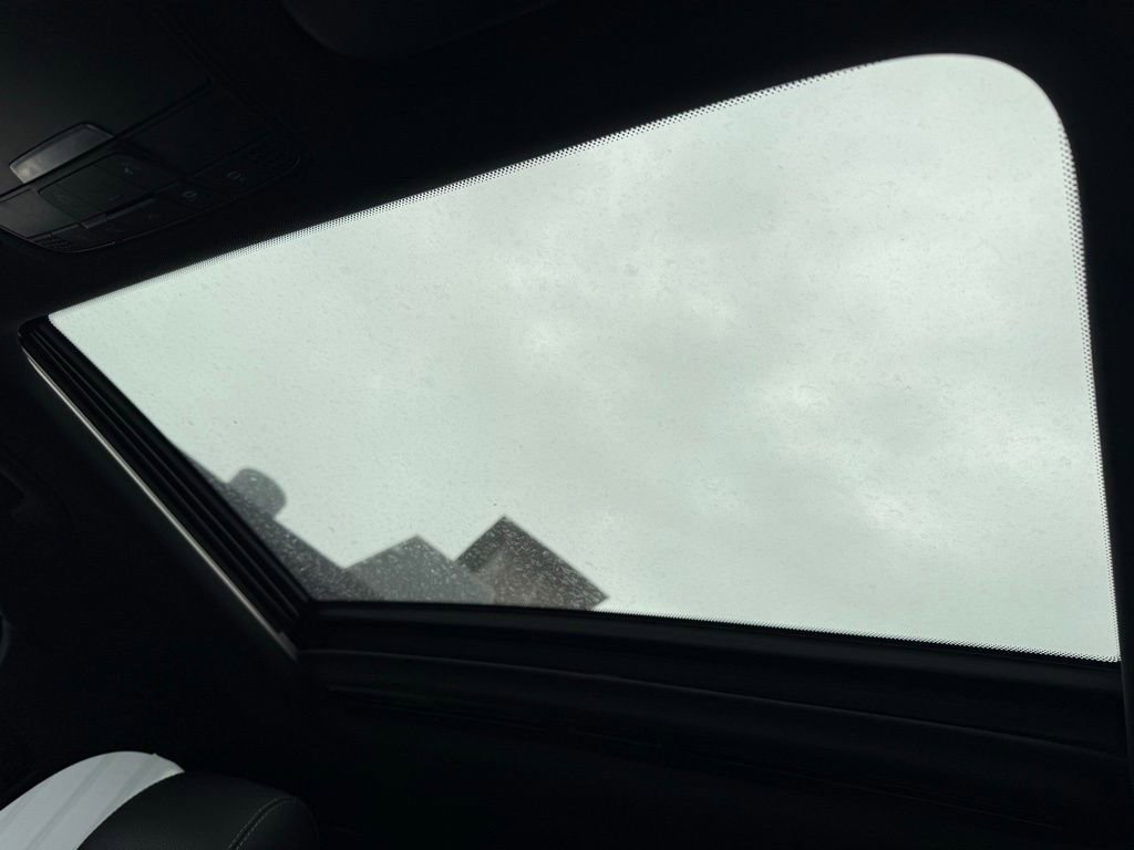 Used 2018 Mercedes-Benz GLC 300 4MATIC Coupe image 14