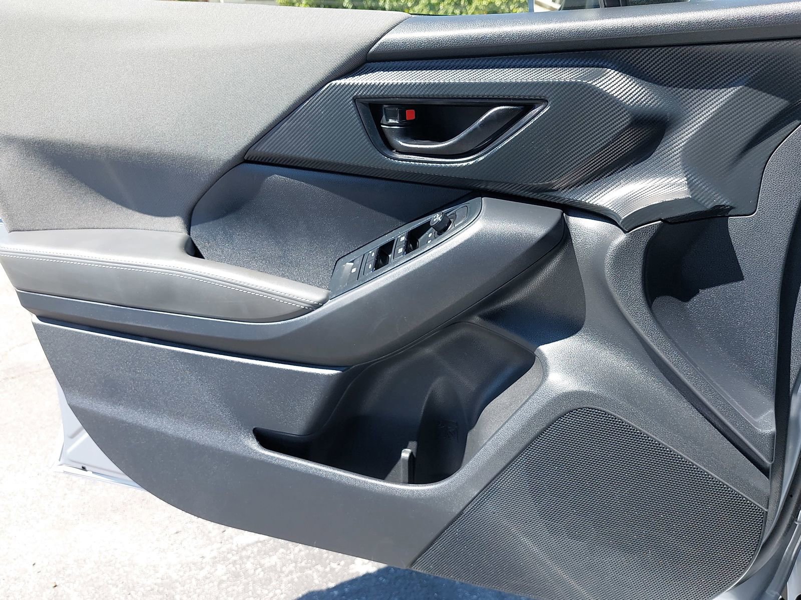 Certified 2024 Subaru Crosstrek 2.0i Premium image 25