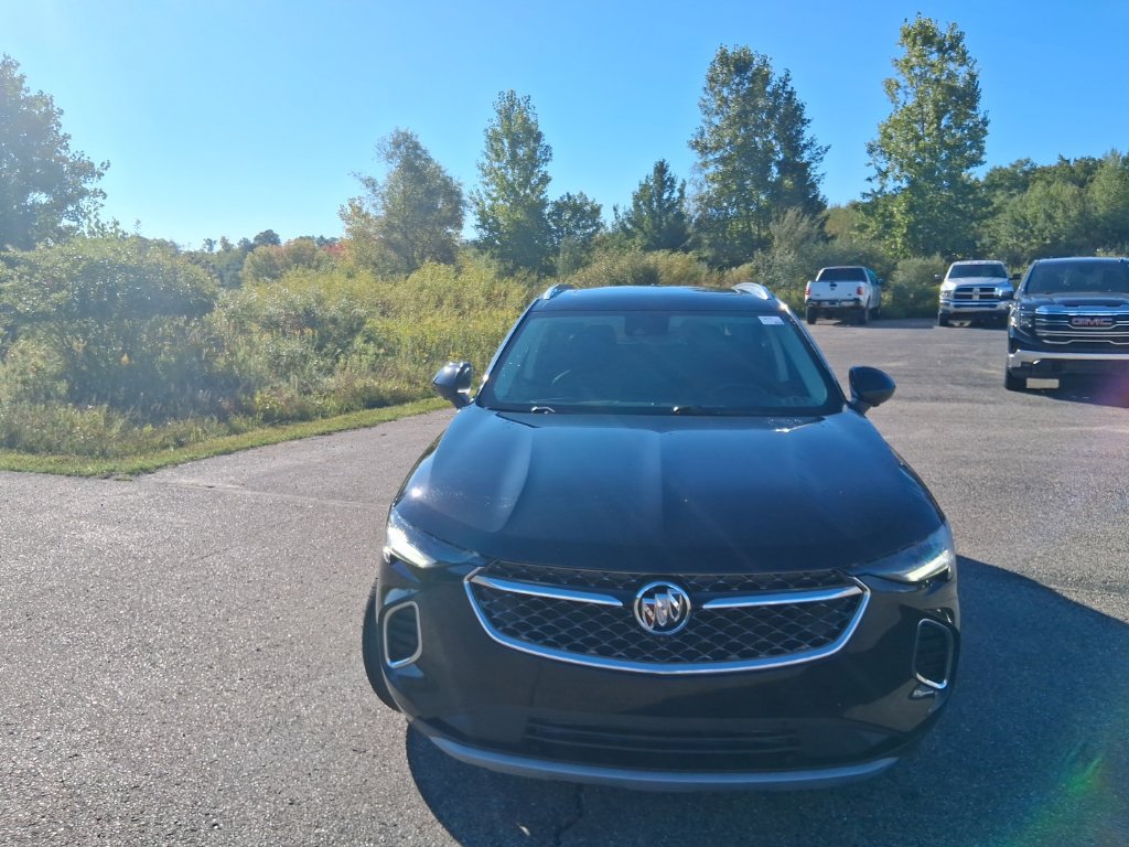 Used 2022 Buick Envision Avenir w/ Safety Package FWD image 10