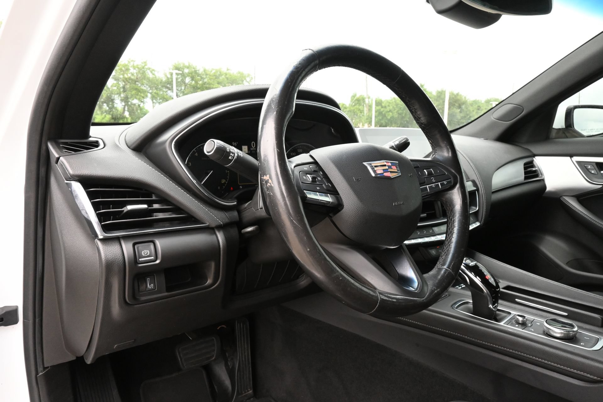 Certified 2023 Cadillac CT5 Luxury w/ Sun And Sound Package RWD image 18