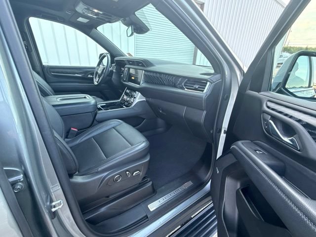 Certified 2023 GMC Yukon Denali RWD image 21