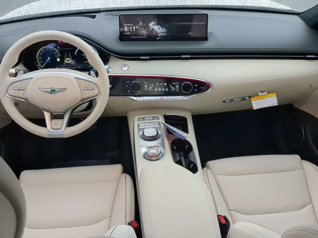 Used 2025 Genesis Electrified GV70 Advanced w/ Prestige Package image 14