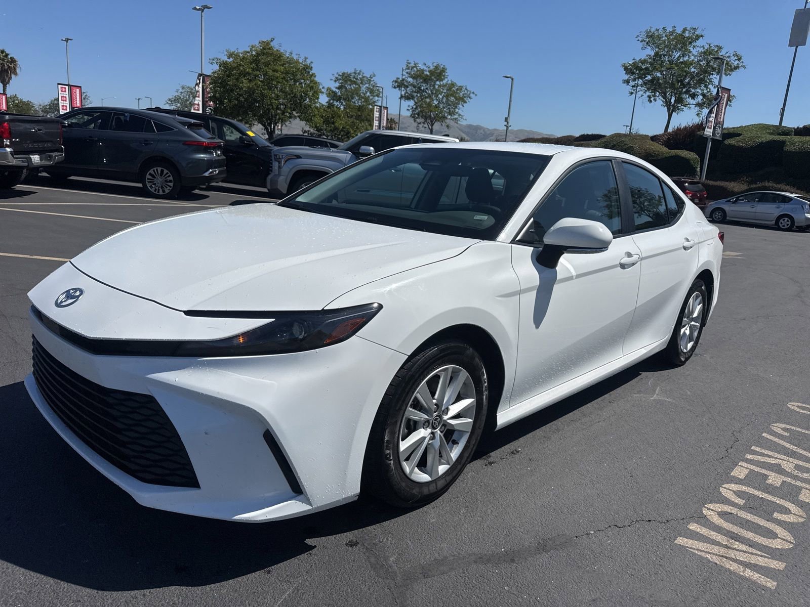 Certified 2025 Toyota Camry LE FWD image 3