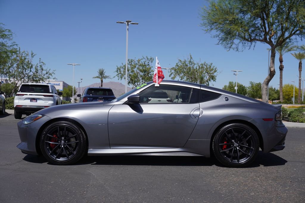 Certified 2025 Nissan Z Performance w/ Floor Mat Package RWD image 2