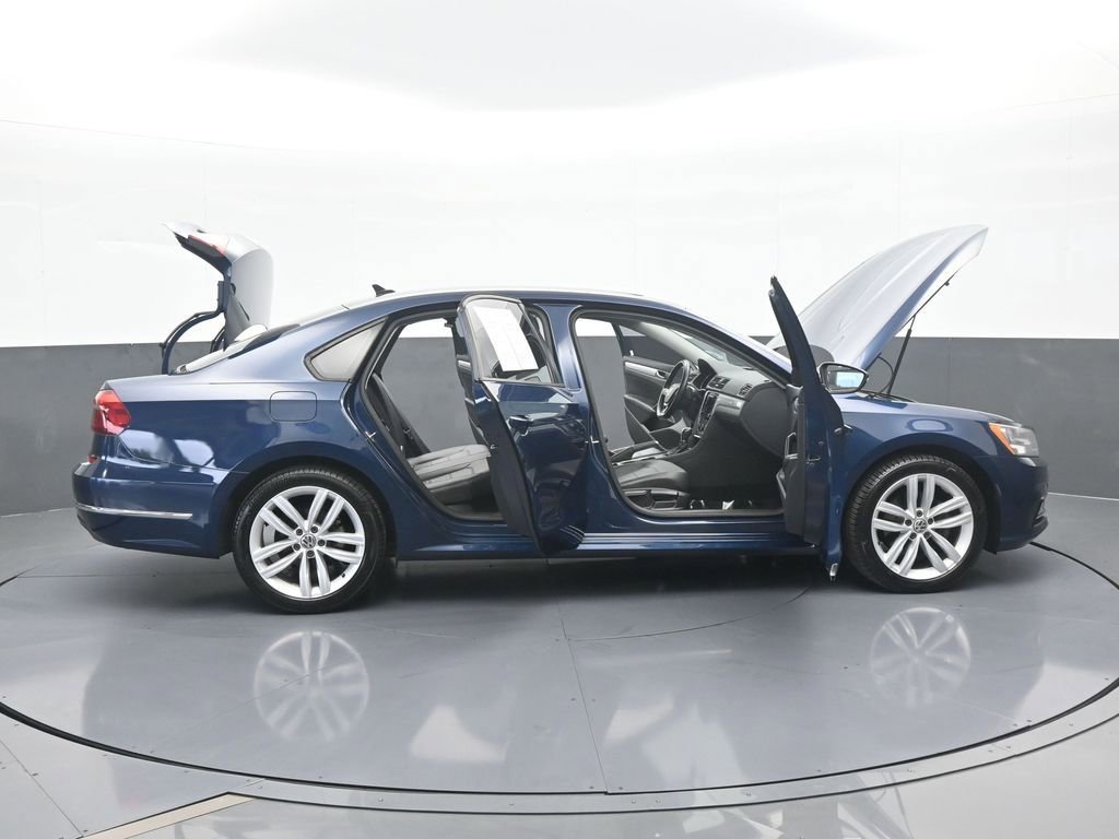Used 2019 Volkswagen Passat 2.0T Wolfsburg image 69