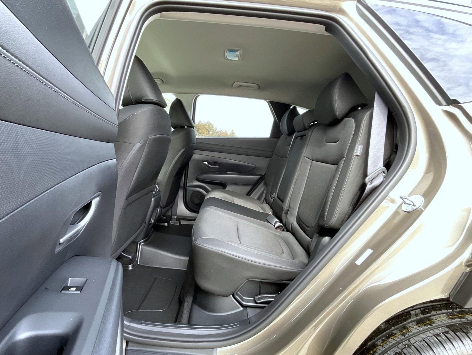 New 2026 Hyundai Tucson SEL AWD/4WD image 11