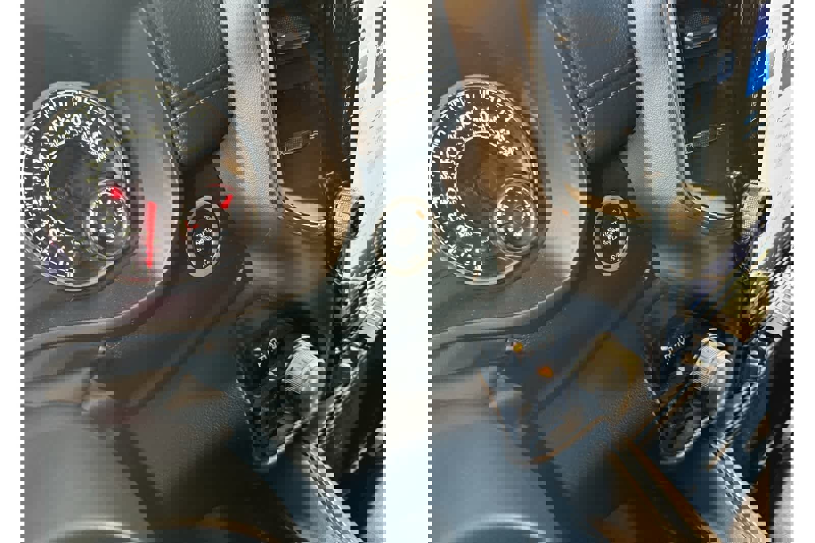 Used 2024 RAM 1500 Laramie image 25