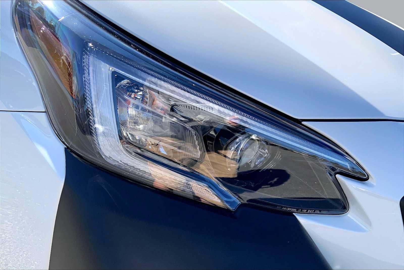 Certified 2025 Subaru Outback Wilderness AWD/4WD image 25