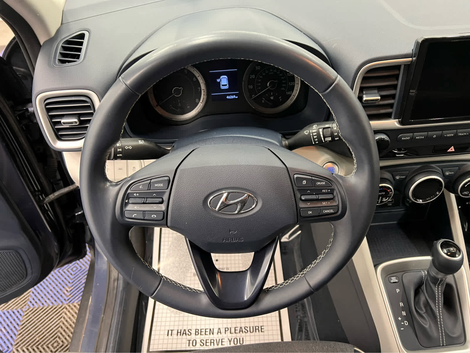 Used 2021 Hyundai Venue image 19