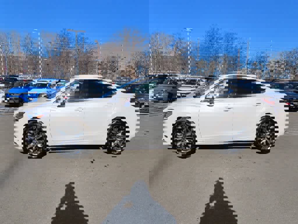 Used 2018 MAZDA MAZDA6 Touring image 3