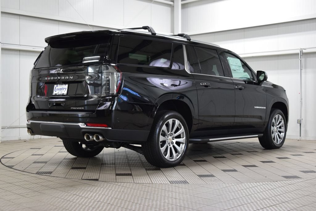 New 2026 Chevrolet Suburban Premier AWD/4WD image 8