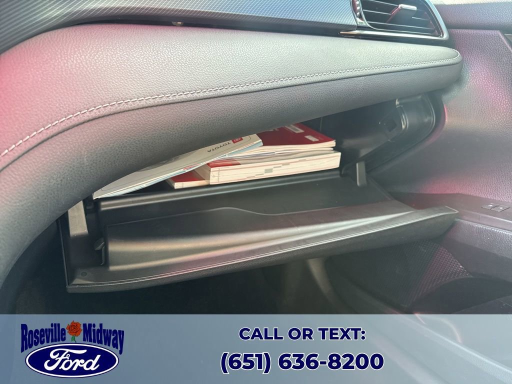 Used 2022 Toyota Camry SE w/ Convenience Package image 17