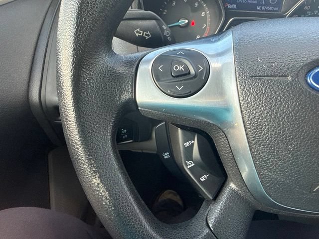 Used 2014 Ford Focus SE FWD image 18