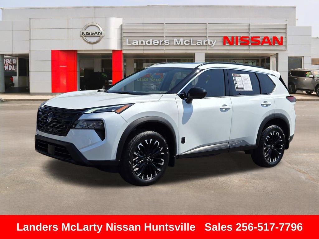 Used 2026 Nissan Rogue Dark Armor FWD image 9
