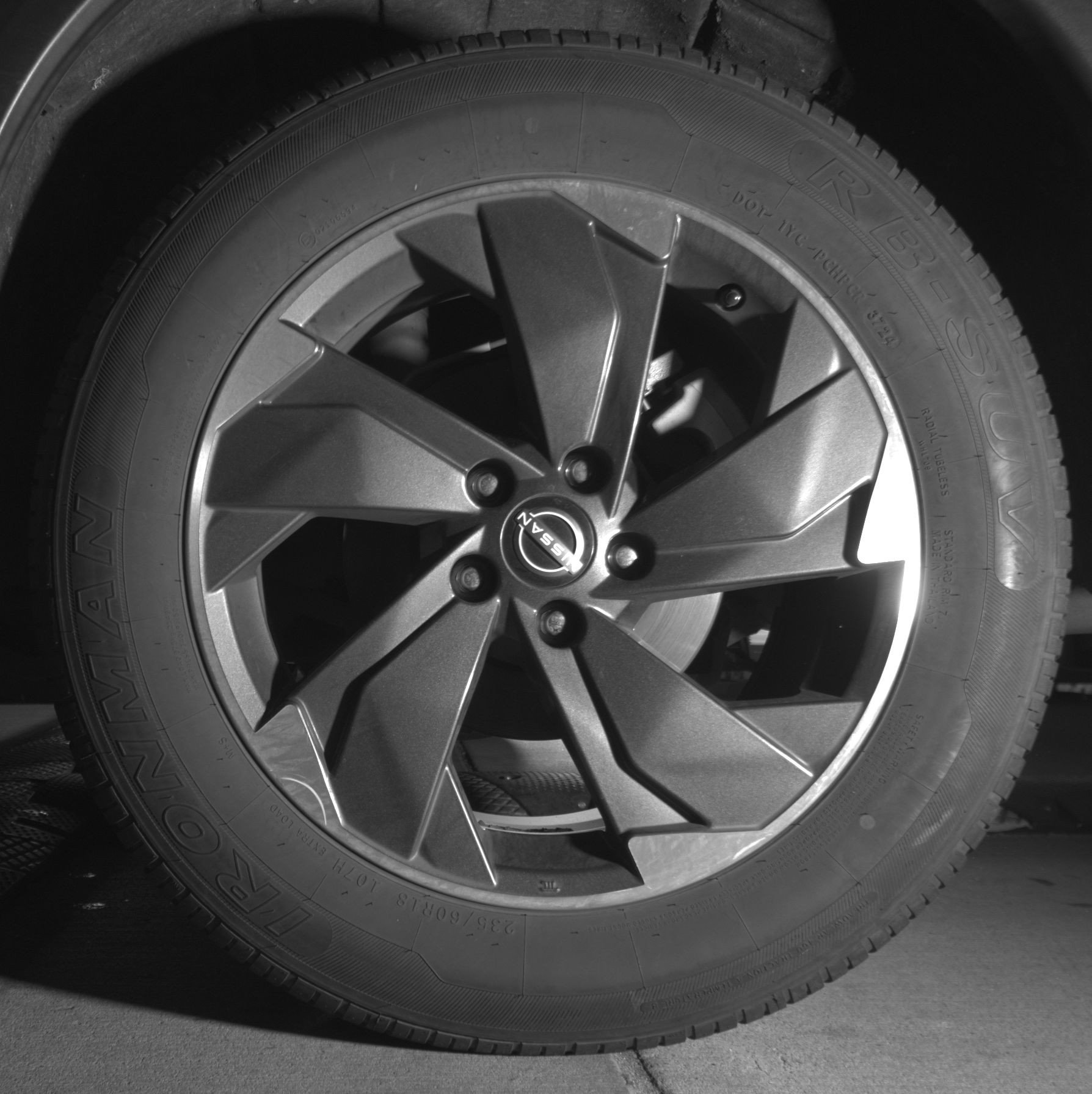 Used 2025 Nissan Rogue SV image 14