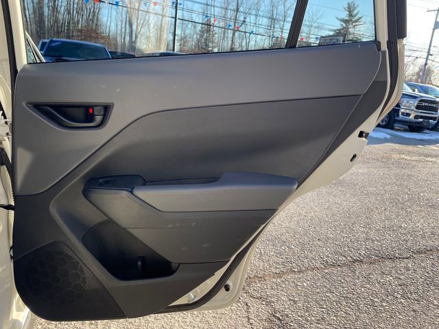 Used 2024 Subaru Crosstrek 2.0i image 14