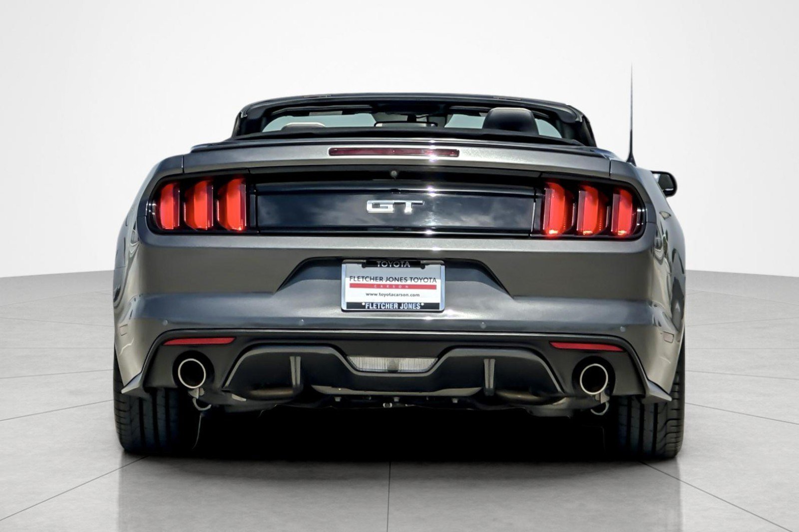 Used 2017 Ford Mustang GT Premium w/ Equipment Group 401A RWD image 4