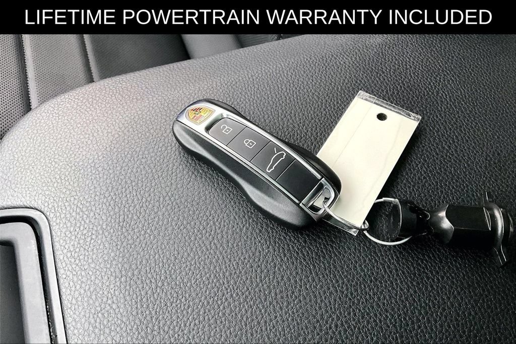 Used 2025 Porsche Panamera 4 w/ Premium Package AWD/4WD image 13