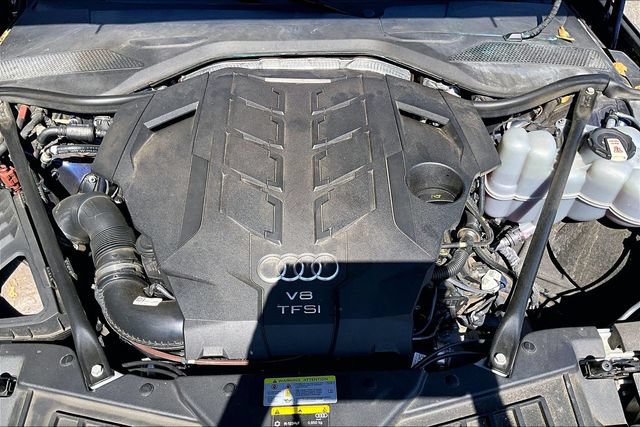 Certified 2021 Audi A8 L 4.0T w/ Executive Plus Package AWD/4WD image 31