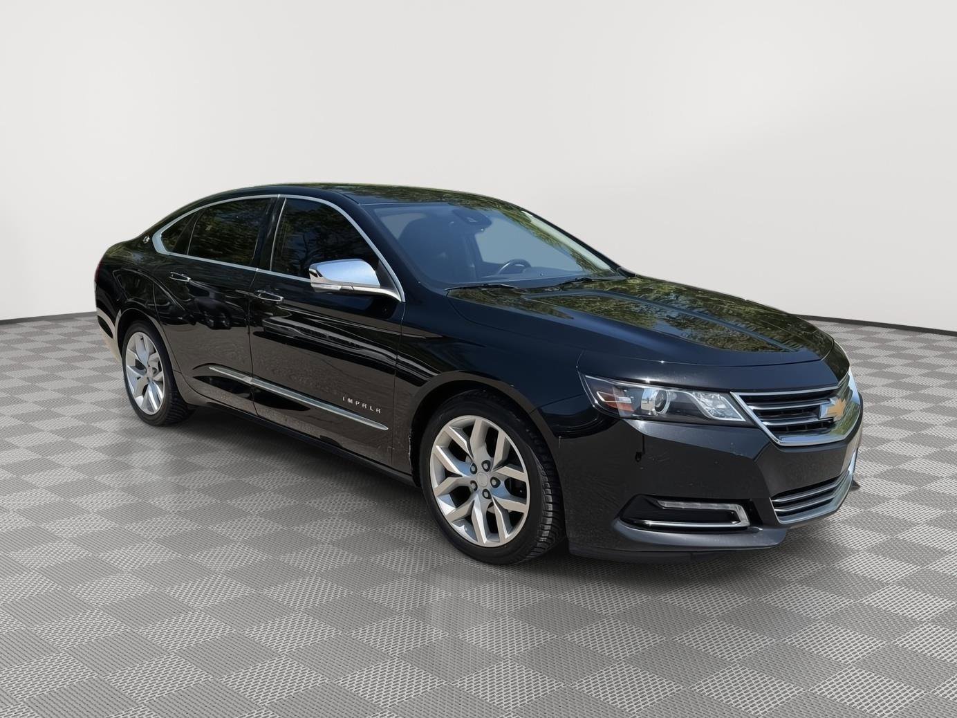 Used 2016 Chevrolet Impala LTZ w/ Enhanced Convenience Package FWD image 9