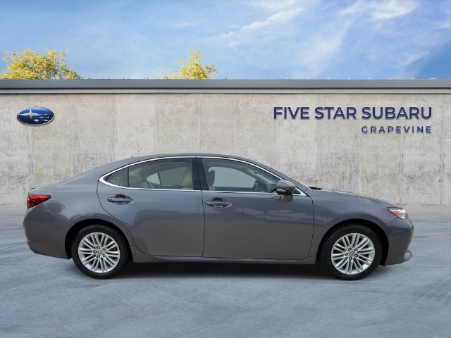 Used 2014 Lexus ES 350 w/ Luxury Package FWD image 9