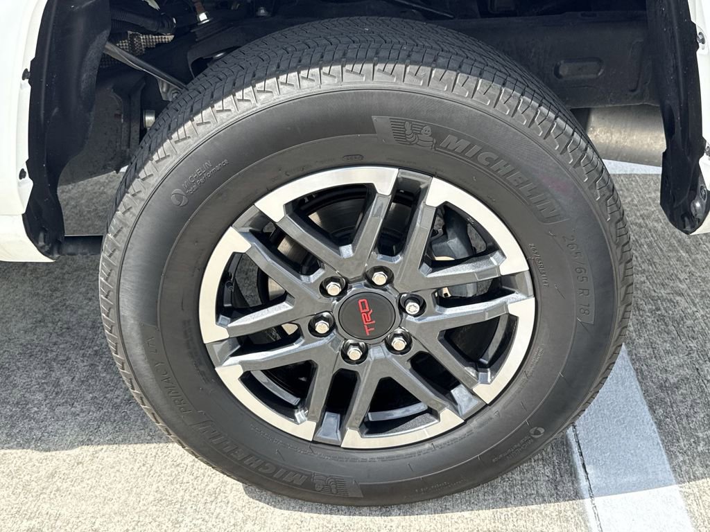 Used 2024 Toyota Tacoma TRD Sport w/ TRD Sport Upgrade Package RWD image 31