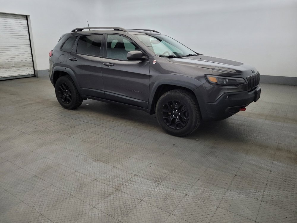 Used 2019 Jeep Cherokee Trailhawk image 11